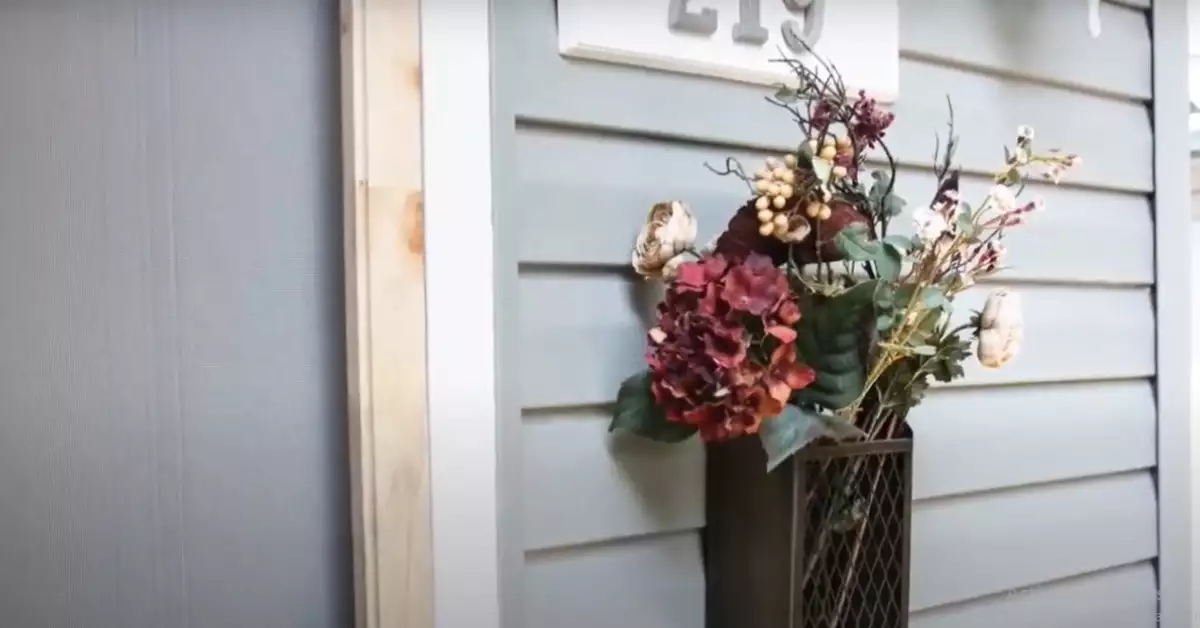 How to Attach String Lights to Vinyl Siding | 8 Easy Steps
